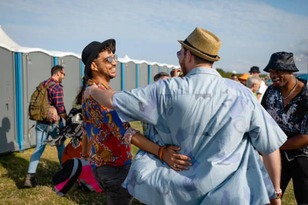 Best Porta potty rental near me  in Northbrook, OH